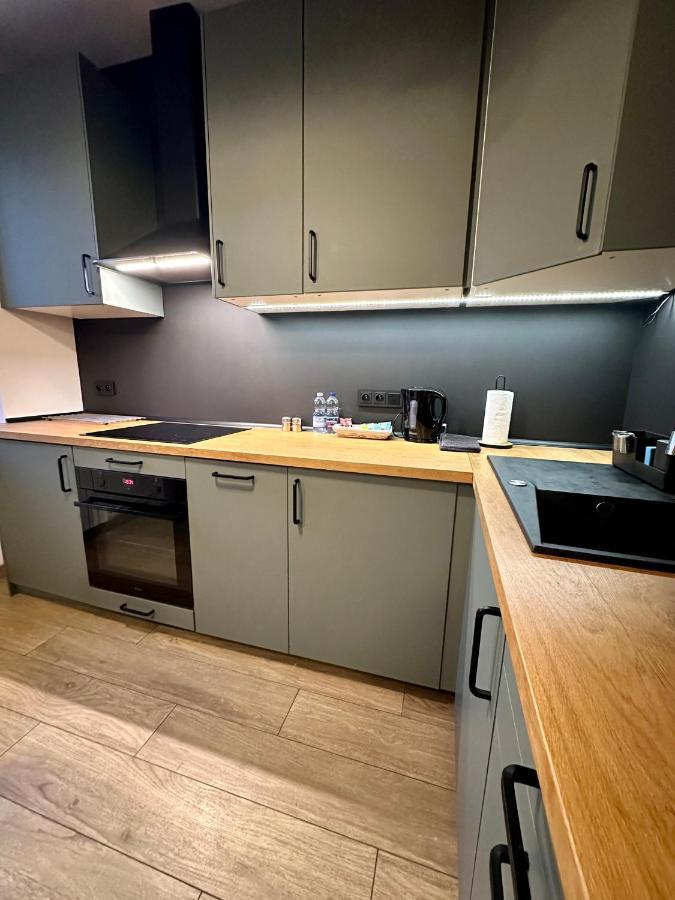 Jazz Apartament Czestochowa Centrum 2-Bedroom Ngoại thất bức ảnh